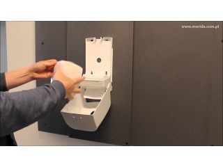 3. Wymiana wkładu w pojemniku na papier toaletowy w listkach z linii MERIDA TOP (BTN401).